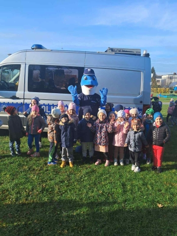 6bd7c0e4-c281-45ab-90e0-1596d43f1445