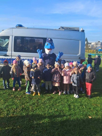 bec07662-e1ee-46a9-9506-4ea75eb48b5d