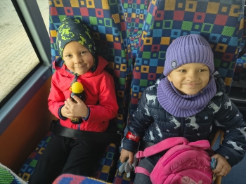 7704fdb5-33e5-49ed-b34c-23e759ebe56e