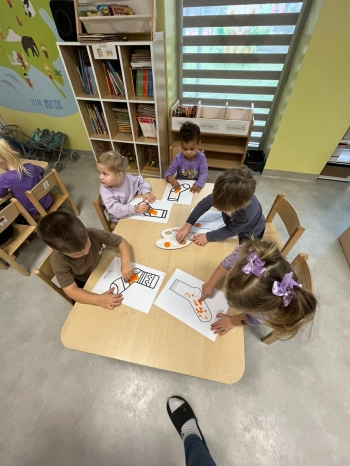 6f0377ee-9203-435b-a789-908465c6e408