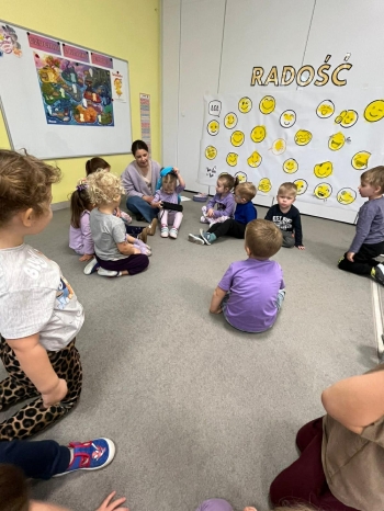 23a1abb4-1123-4a00-b1fd-3bfd24ebfed9