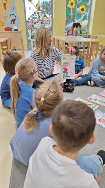 1353b36c-8553-47d3-a689-95c3a642abad