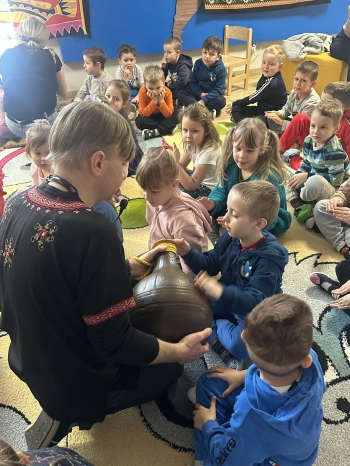 a0dd4489-5e26-4cbe-a911-18e2c21f7aea