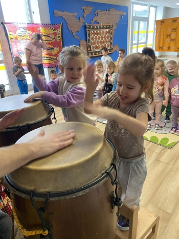 d965ca10-7a36-41dc-9546-86c85ef3a340