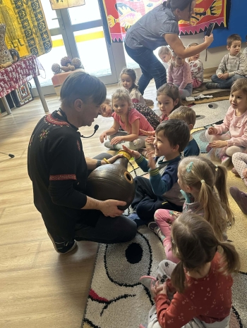 e87d91fd-0c2d-48a0-a003-d09353901f7c