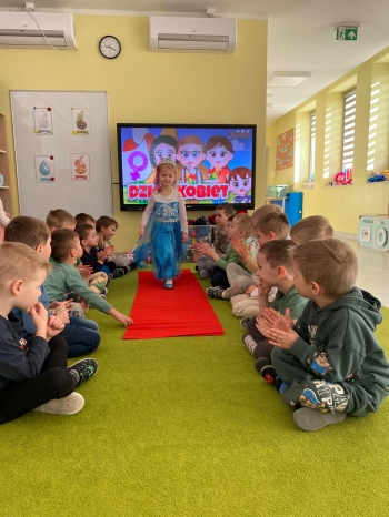 bf464fd2-50e6-4aeb-a3c9-dccd9f73a3bf