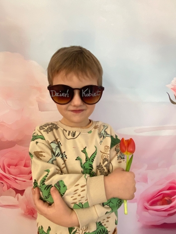 c27df849-48c3-45a7-bfc4-017a764deeda