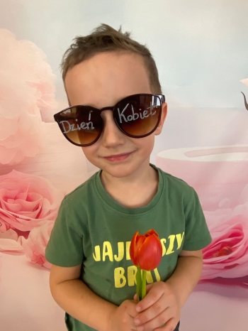 d2bf33bd-e82c-4137-a34f-ff8525e69808