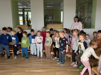 f7f6b3fd-5dbc-4ab2-8ebd-c59eeb09c71a