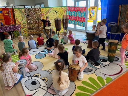 MUZYKA ETNICZNA