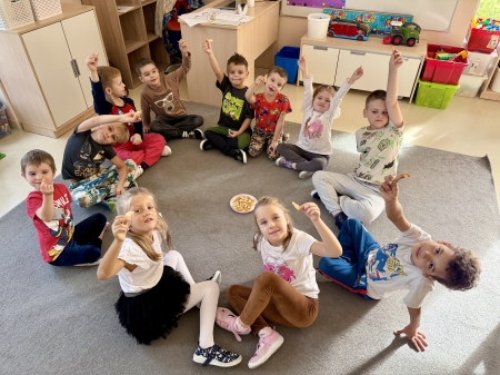 JESIENNA PRZEKĄSKA W GRUPIE ''KANGURY''