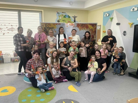 JESIENNE WARSZTATY Z RODZICAMI W GRUPIE ''KOLIBERKI''