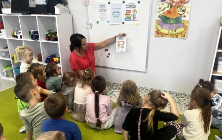 ''MOGĘ BYĆ KIM CHCĘ'' - OGÓLNOPOLSKI PROJEKT EDUKACYJNY U ''DELFINKÓW''