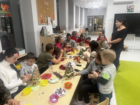 BOŻONARODZENIOWE WARSZTATY Z RODZICAMI W GRUPIE ''DELFINKI''