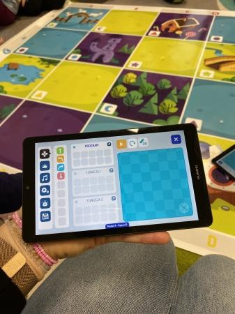 GRUDNIOWE KODOWANIE NA DYWANIE