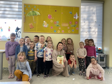 ''RODZICE CZYTAJĄ DZIECIOM'' - ''KOLIBERKI''