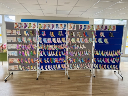 DZIEŃ KOLOROWEJ SKARPETKI