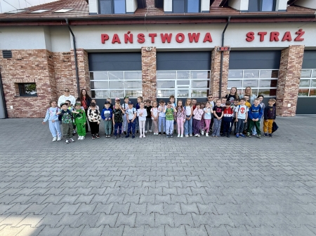 WYJAZD DO STRAŻY POŻARNEJ W ŚWIECIU - ''KANGURY'' I ''ŻYRAFY''