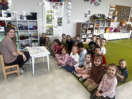 ''MOGĘ BYĆ KIM CHCĘ'' - OGÓLNOPOLSKI PROJEKT EDUKACYJNY U ''DELFINKÓW'' CZ. 3...